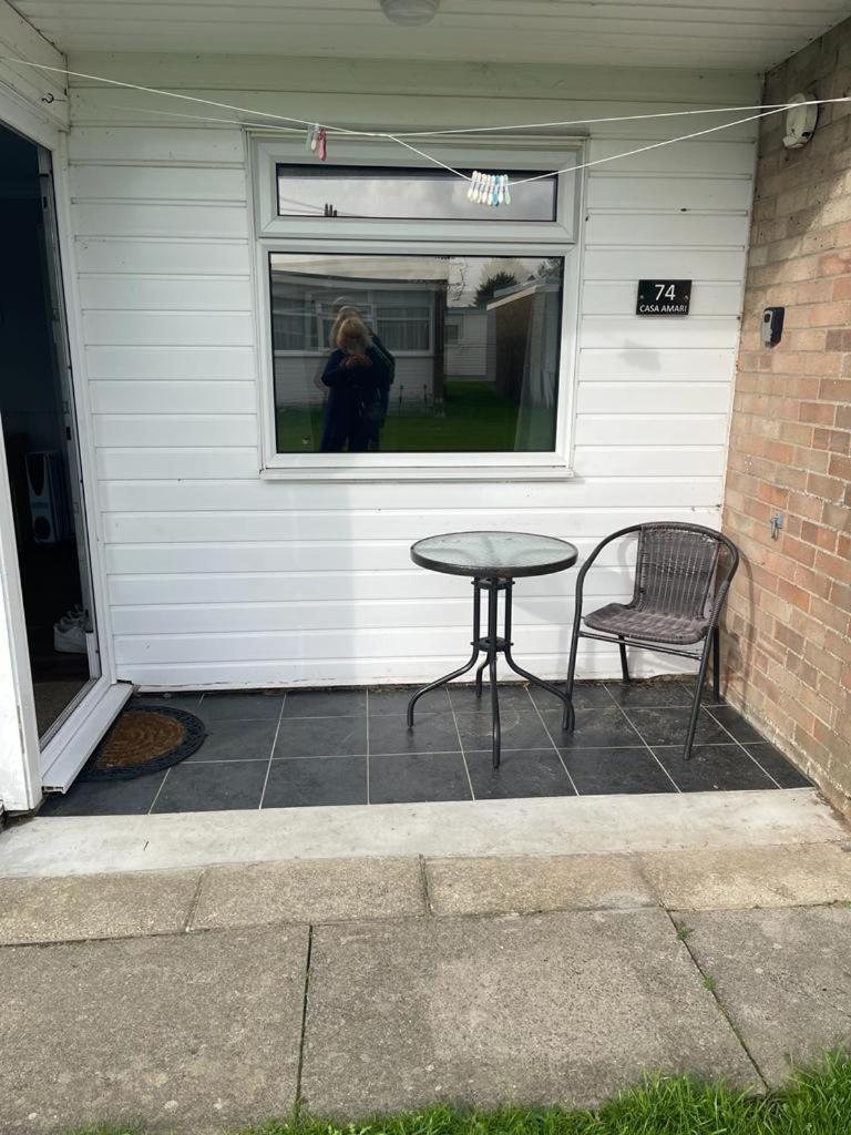 Seabreeze Number 74 Includes Swimming Passes And Club Entry Villa Scratby Exterior photo